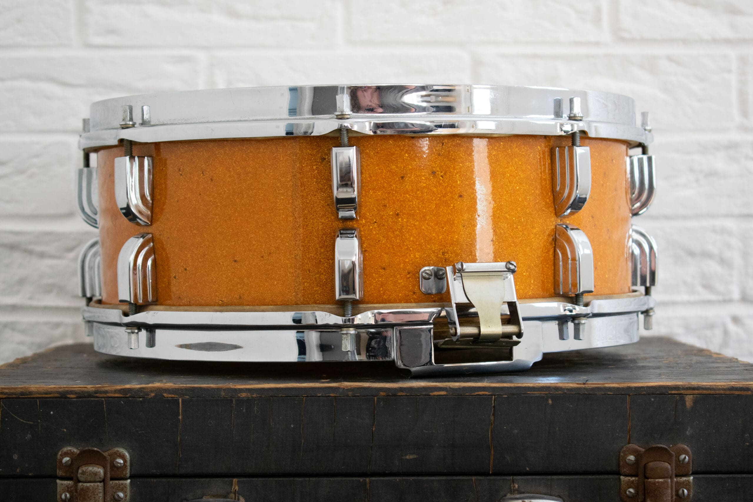 1956 1950s Leedy Ludwig Broadway 14x5.5 Sparkle Gold Pearl Snare 1956 1950s Leedy Ludwig Broadway 14x5.5 Sparkle Gold Pearl Snare