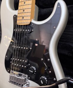 2003 Fender USA HSS Silver American Standard Stratocaster Guitar
