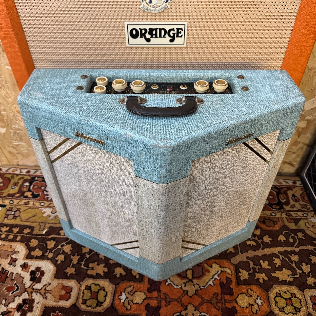 Vintage 1950s WEM Watkins Dominator MK1 Black V Front 2x10 Amplifier Combo Vintage 1950s WEM Watkins Dominator MK1 Black V Front 2x10 Amplifier Combo