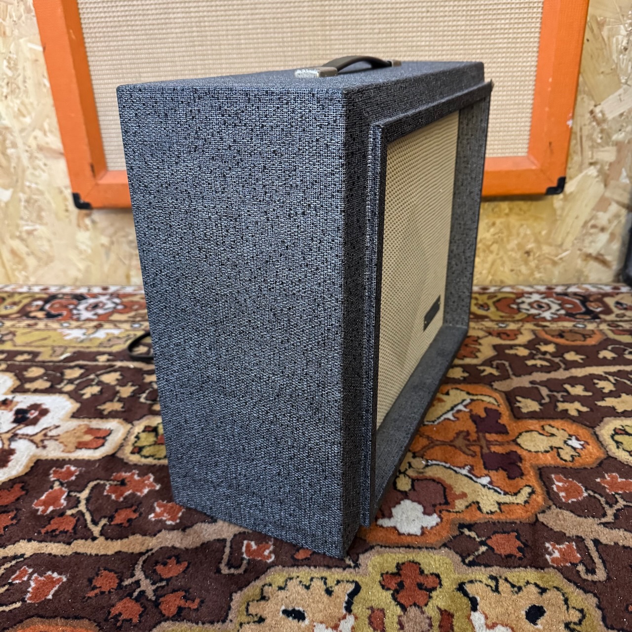 Vintage 1960s Sears Silvertone 1481 USA Valve Amplifier Combo MINT Vintage 1960s Sears Silvertone 1481 USA Valve Amplifier Combo MINT