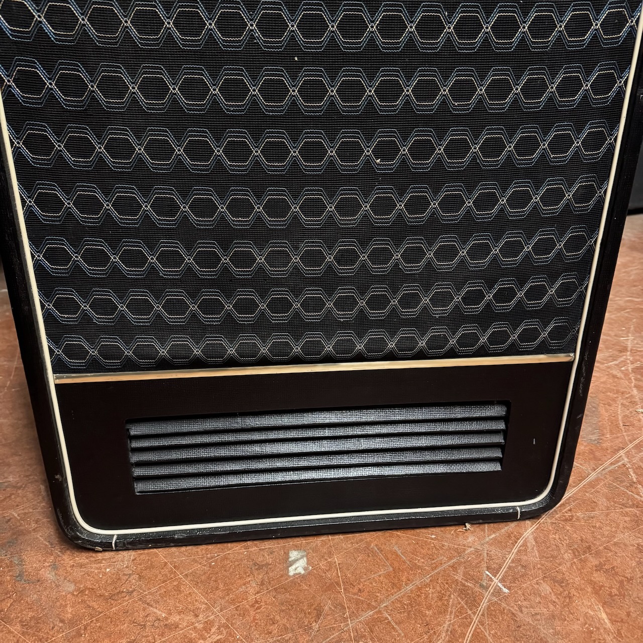 Vintage 1960s Selmer 100 Goliath 1x18 Guitar Bass Speaker Cabinet Vintage 1960s Selmer 100 Goliath 1x18 Guitar Bass Speaker Cabinet