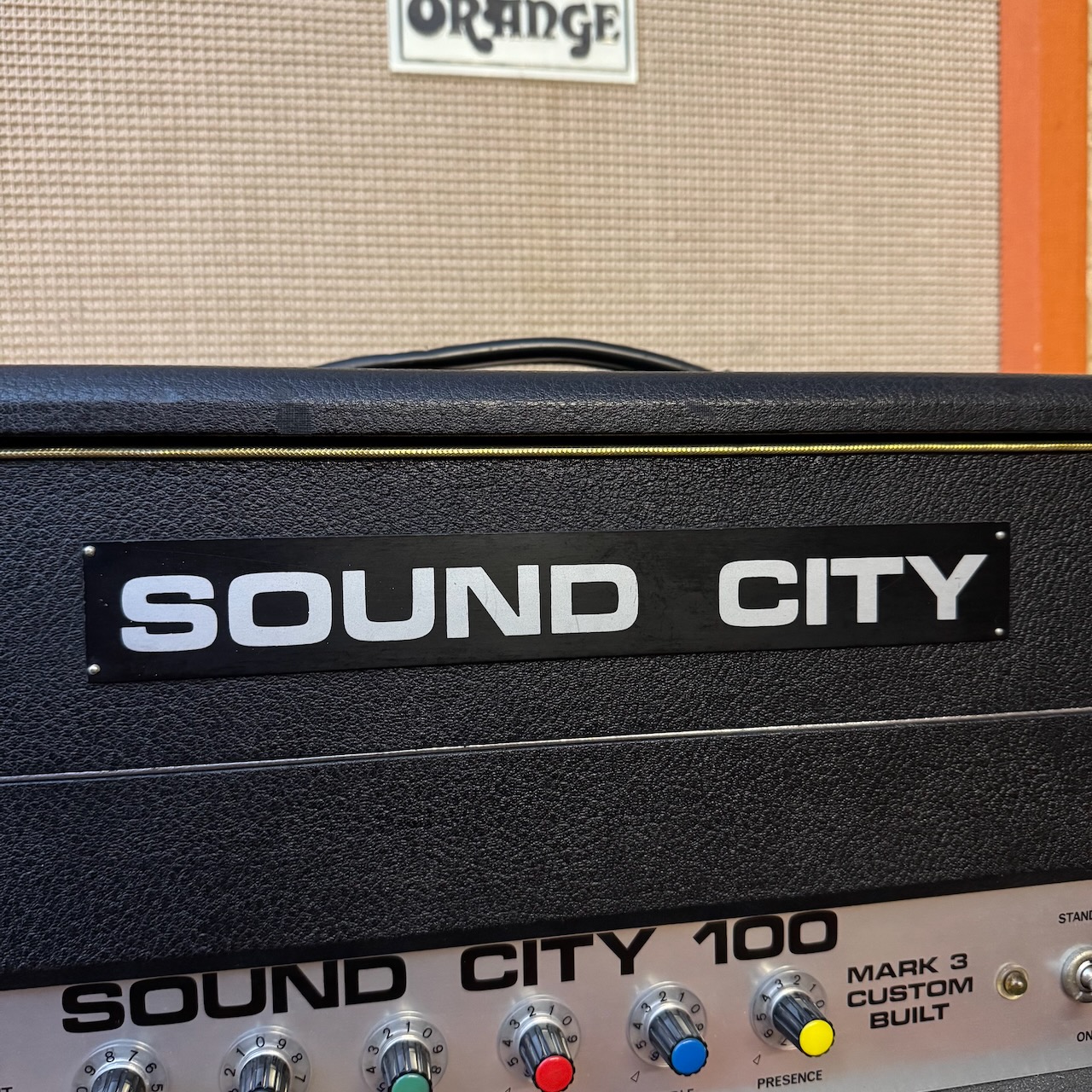Vintage 1960s Sound City 100 Mark 3 Guitar Amplifier Head MINT Vintage 1960s Sound City 100 Mark 3 Guitar Amplifier Head MINT