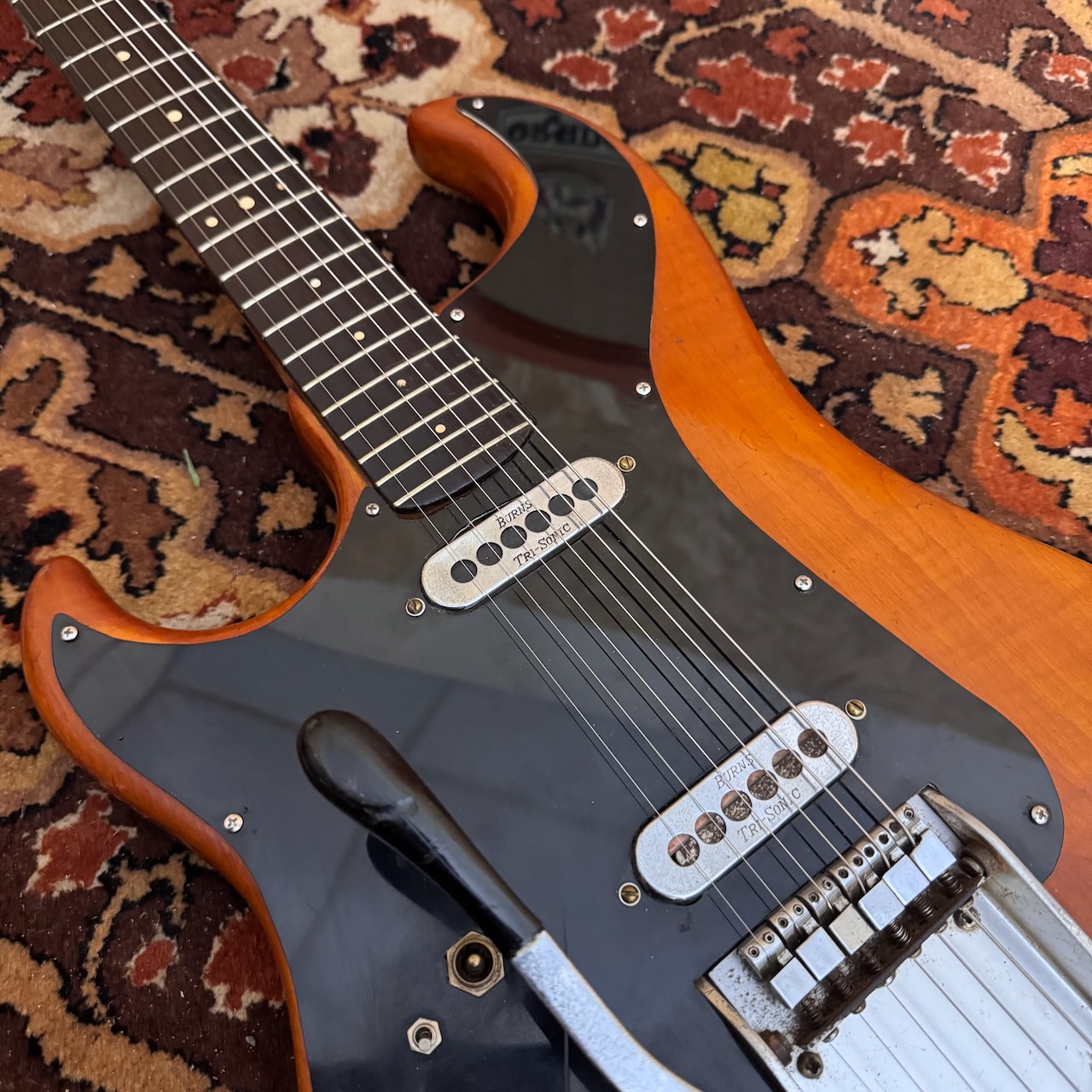 Vintage 1963 Burns Left Handed Shortscale Jazz Electric Guitar 1960s Vintage 1963 Burns Left Handed Shortscale Jazz Electric Guitar 1960s