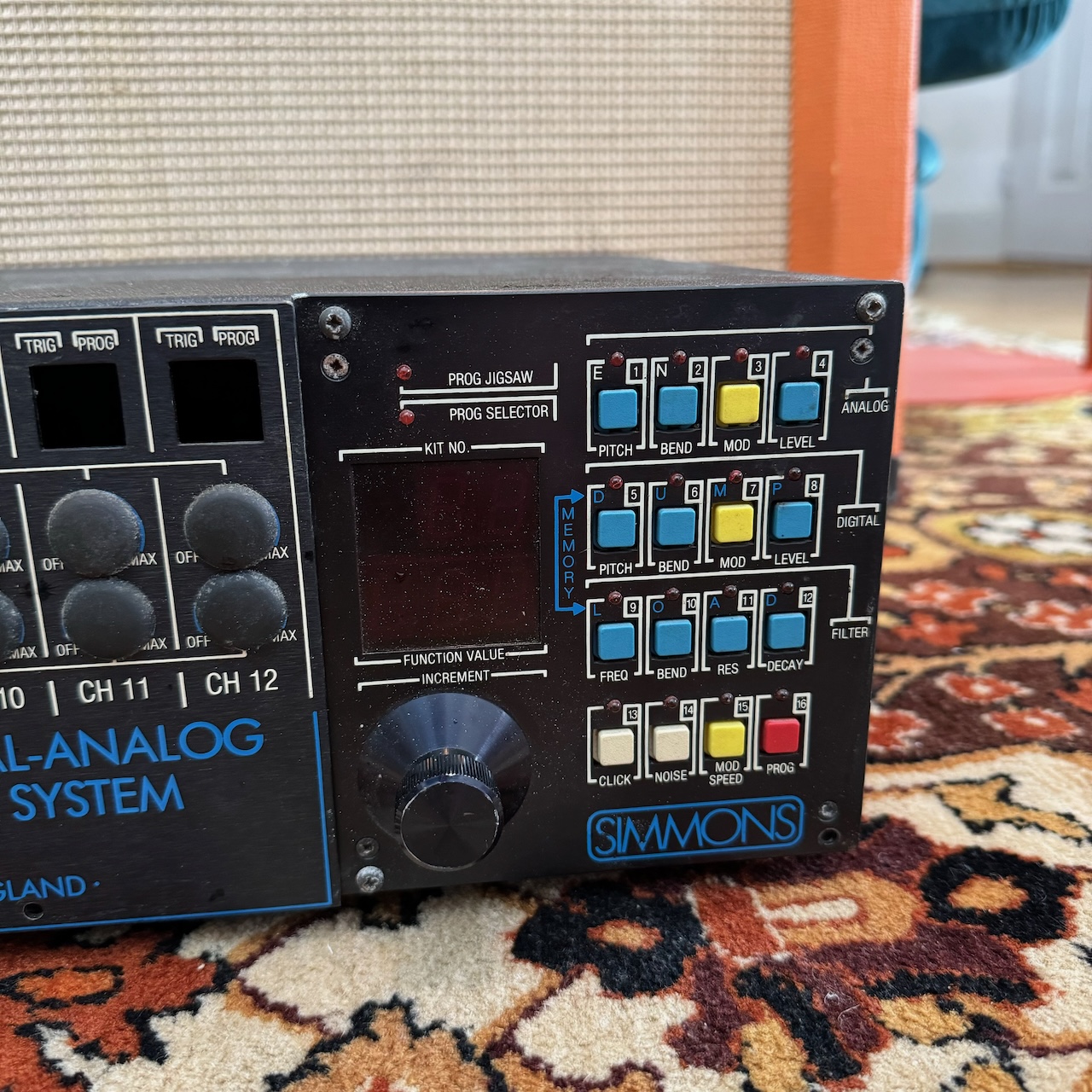 Vintage 1980s Simmons SDS7 Rack Drum Machine System Ronnie Lane Studio Vintage 1980s Simmons SDS7 Rack Drum Machine System Ronnie Lane Studio