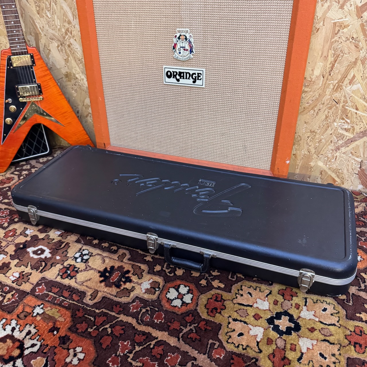 Vintage 1987 Fender USA Black Maple Standard Stratocaster Guitar OHSC Vintage 1987 Fender USA Black Maple Standard Stratocaster Guitar OHSC