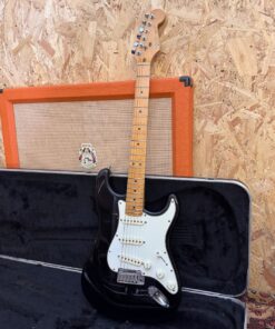 Vintage 1987 Fender USA Black Maple Standard Stratocaster Guitar OHSC