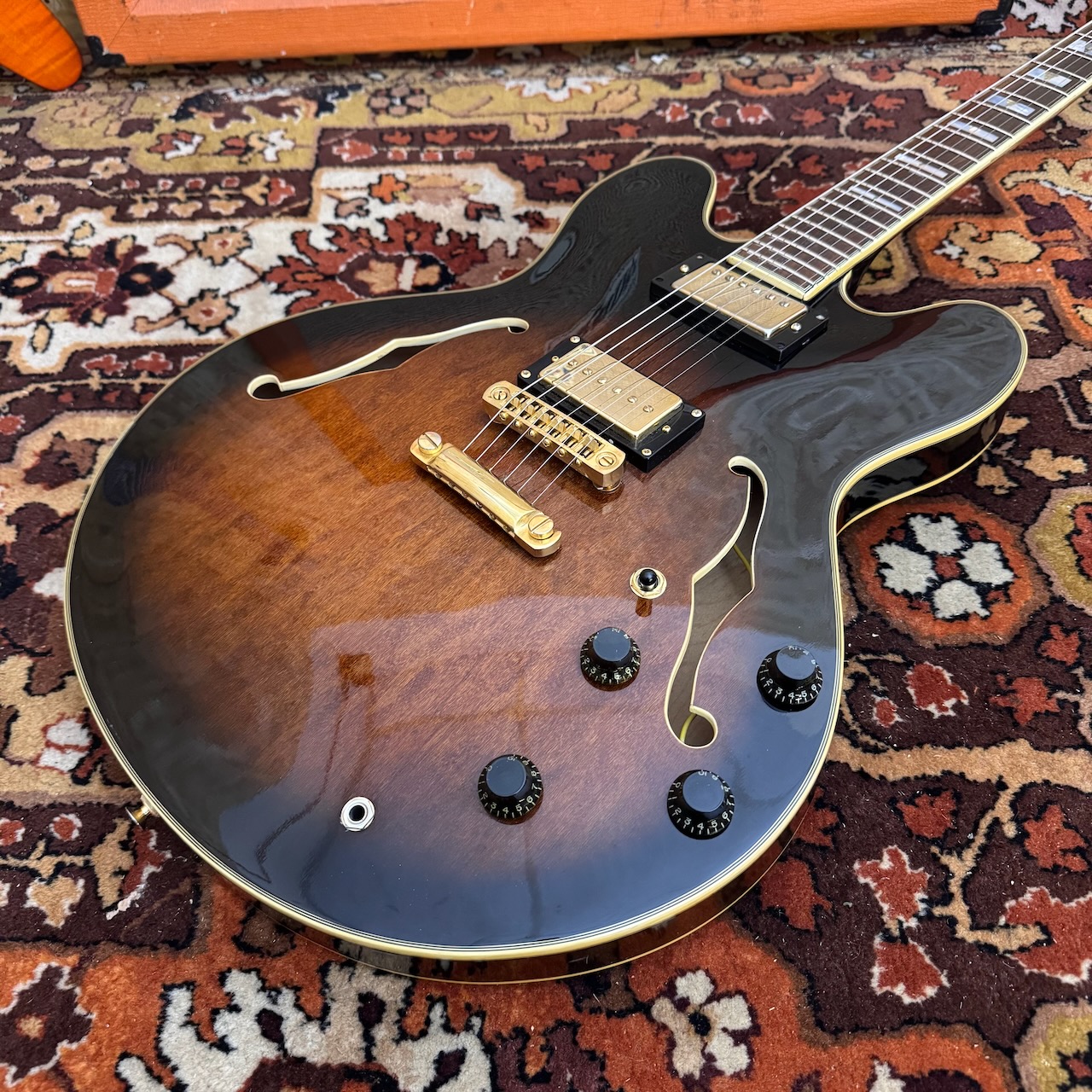 Vintage 1988 Epiphone by Gibson Sheraton VSB Electric Guitar 1980s Vintage 1988 Epiphone by Gibson Sheraton VSB Electric Guitar 1980s